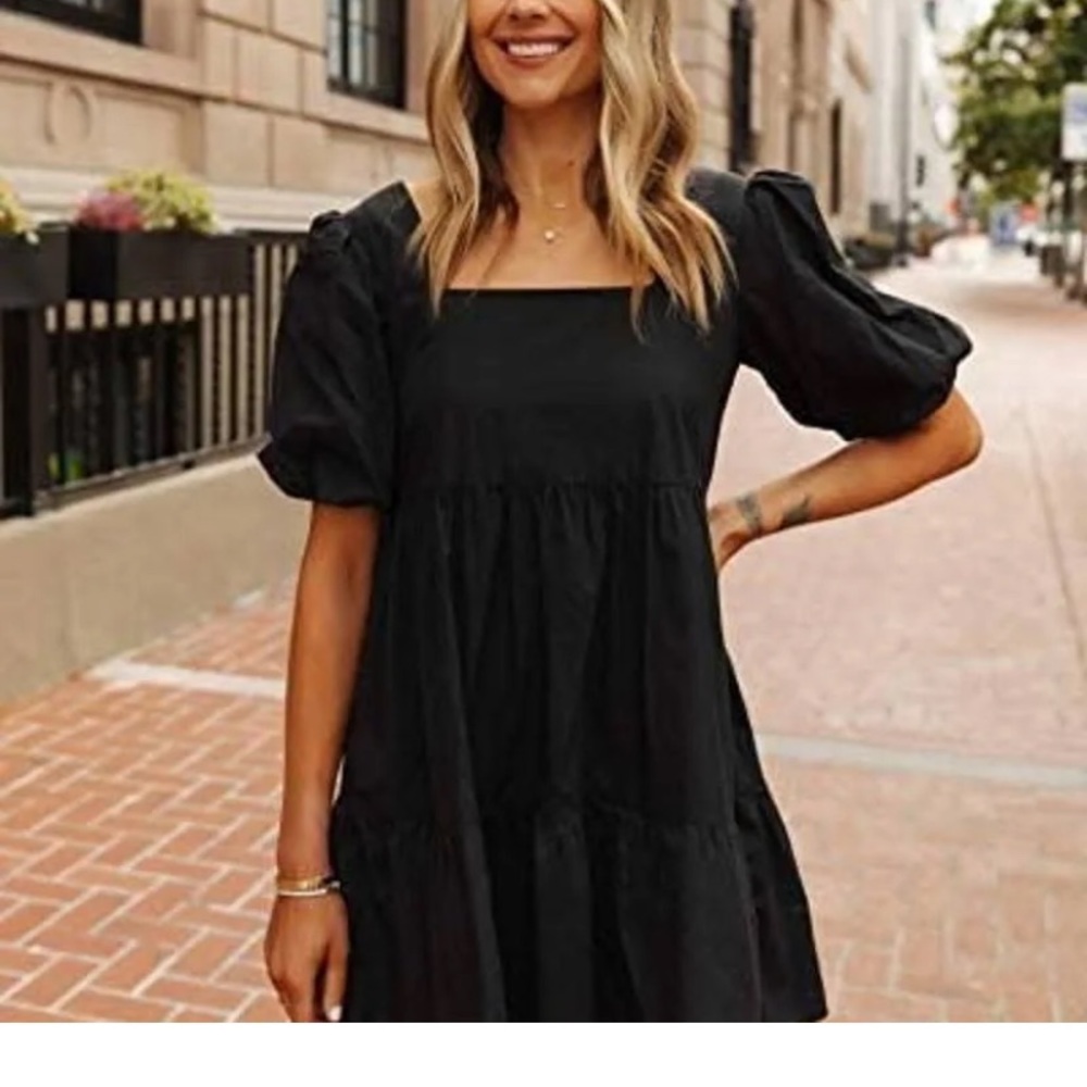 Black mini dress with bubble sleeves. Amazon The Drop Size Large